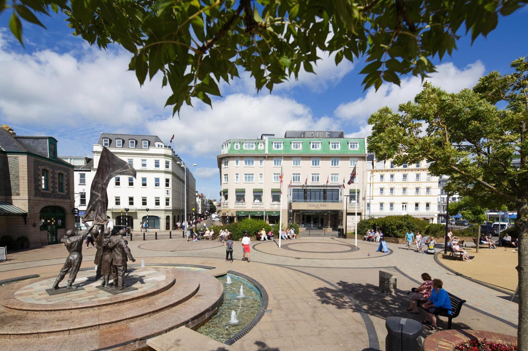 Pomme D'Or Hotel Saint Helier Jersey Εξωτερικό φωτογραφία