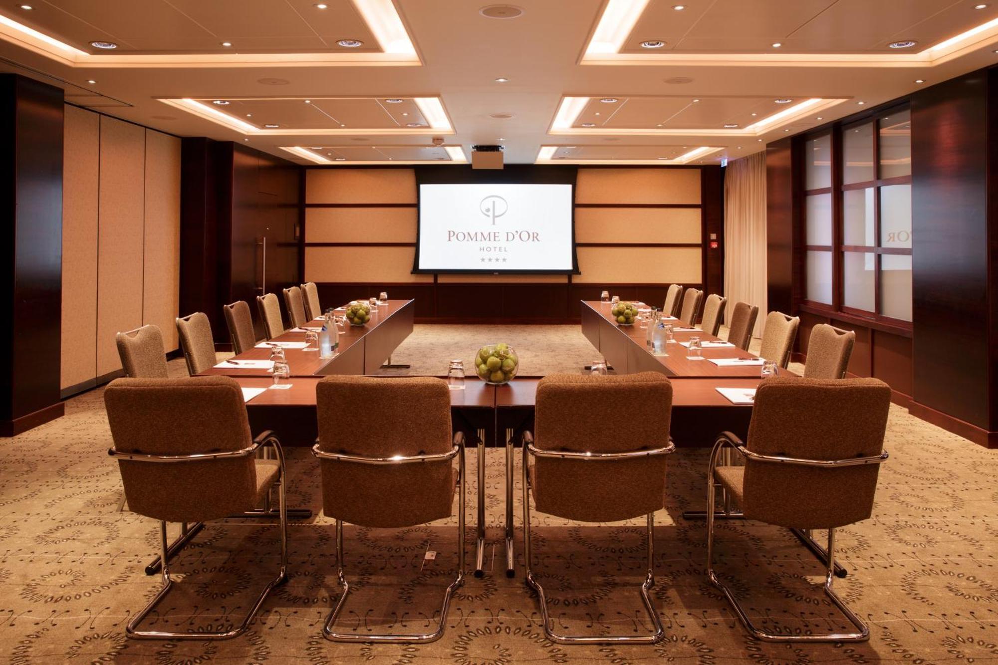 Pomme D'Or Hotel Saint Helier Jersey Εξωτερικό φωτογραφία